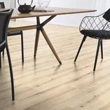 Tölgy Evoke Vanillia K2205 AQ-NT - laminált padló 10 mm - 3